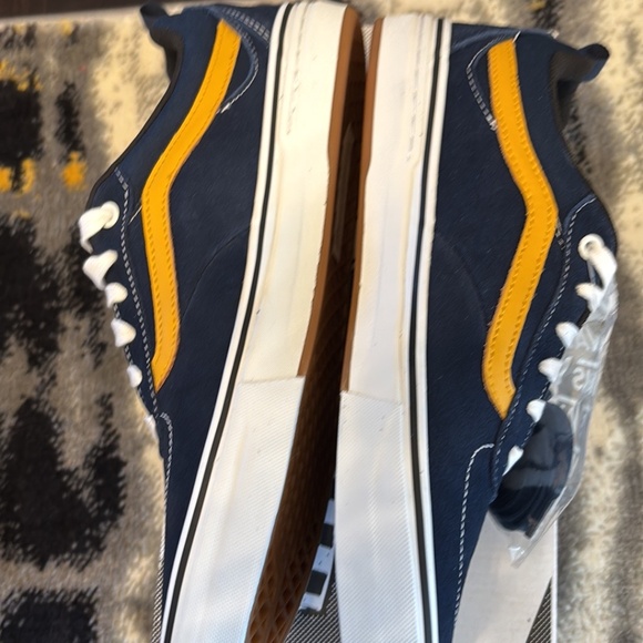 Vans Other - Men’s Vans 11.5